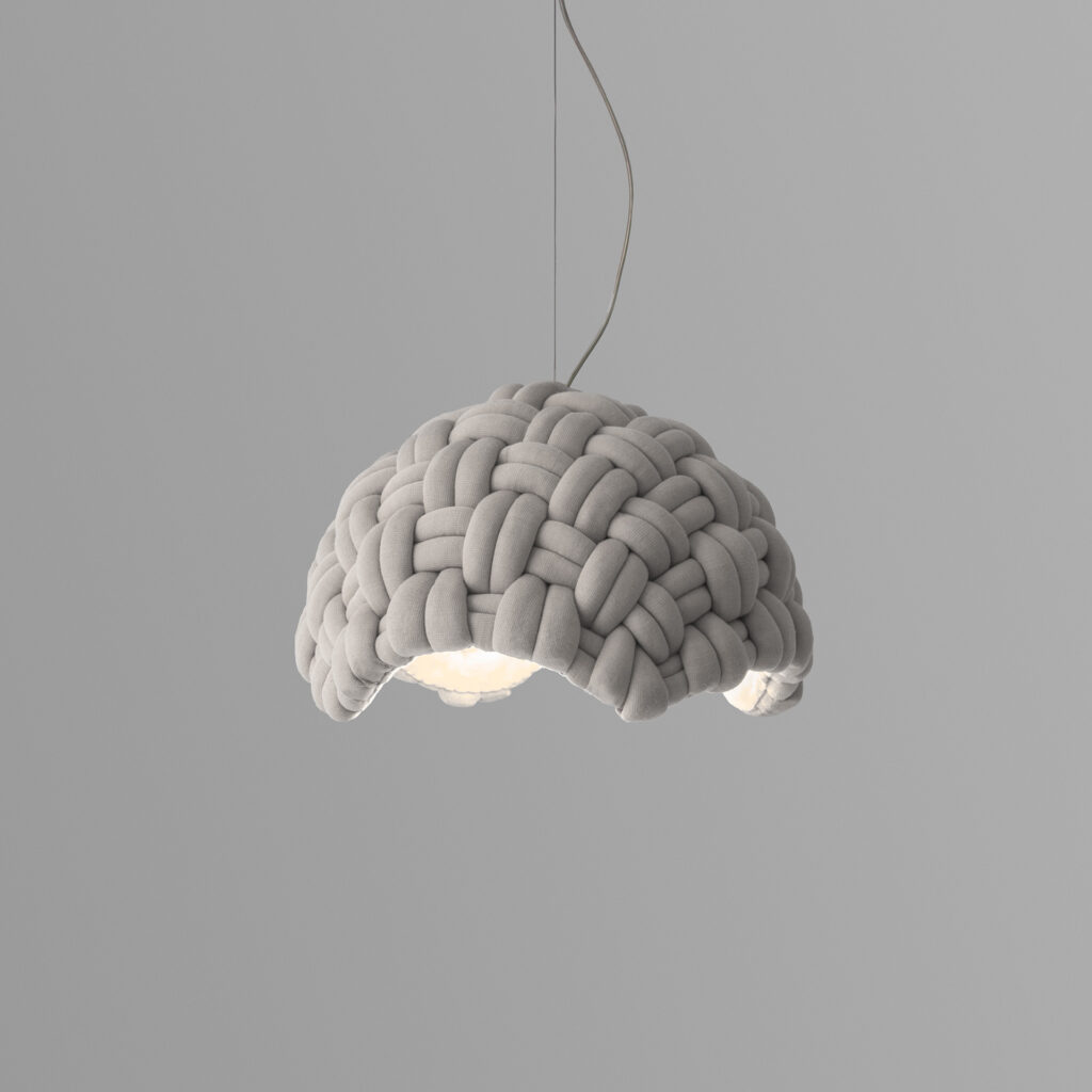 Tienda exclusiva con lámpara de diseño